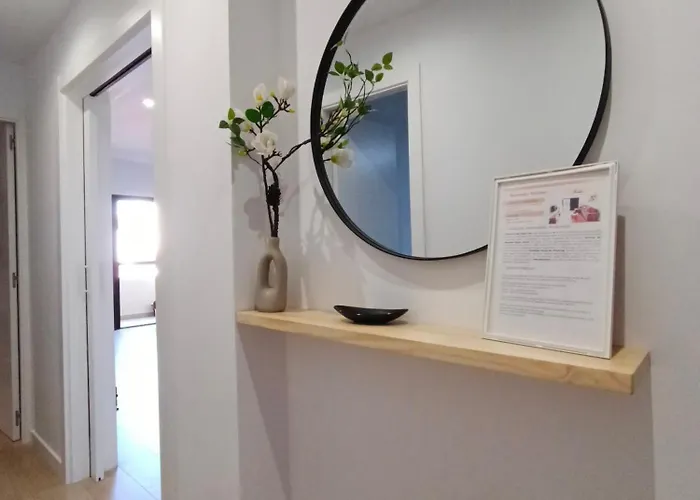 Cozy-central Apartment4