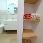 Cozy-central Apartment4 *